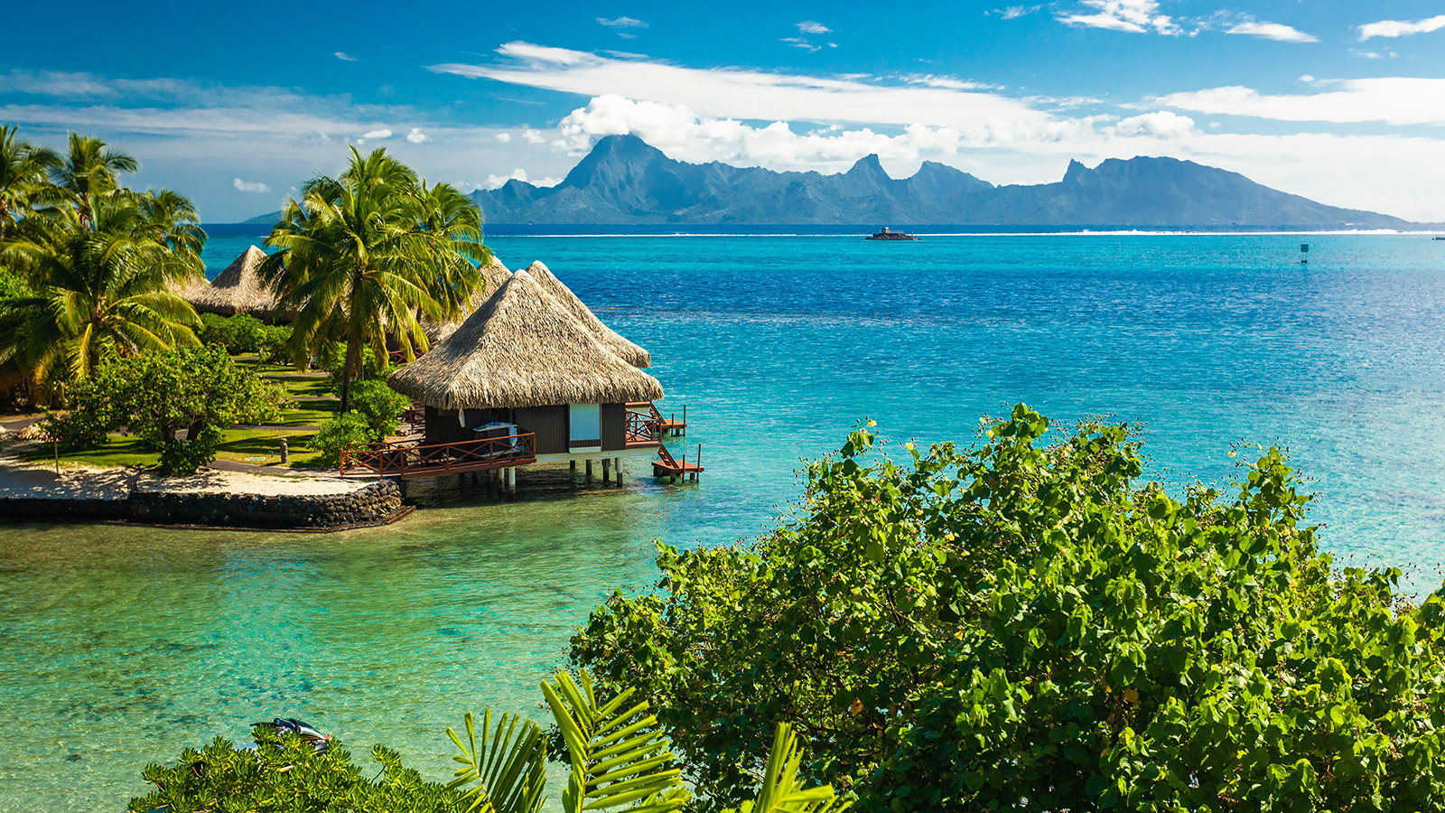 Tahiti huts on the water