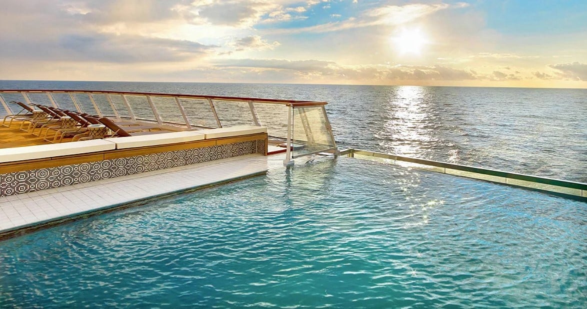 Viking_Infinity_pool image